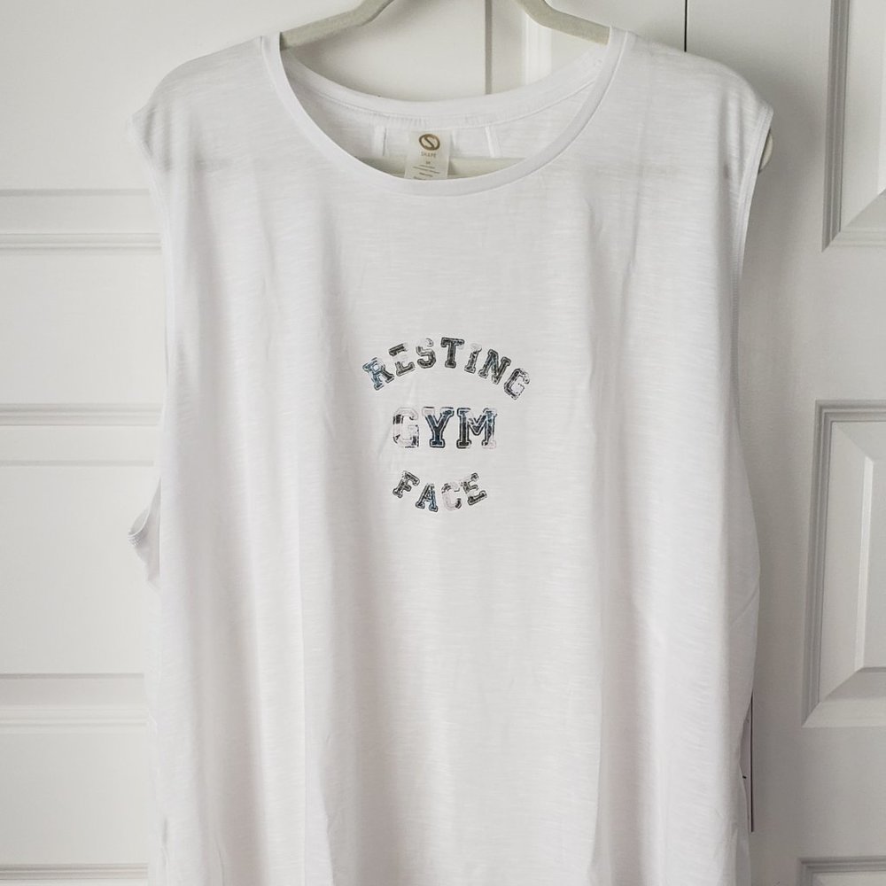 NWT: Shape Physique Hi Lo Tank Size 3X